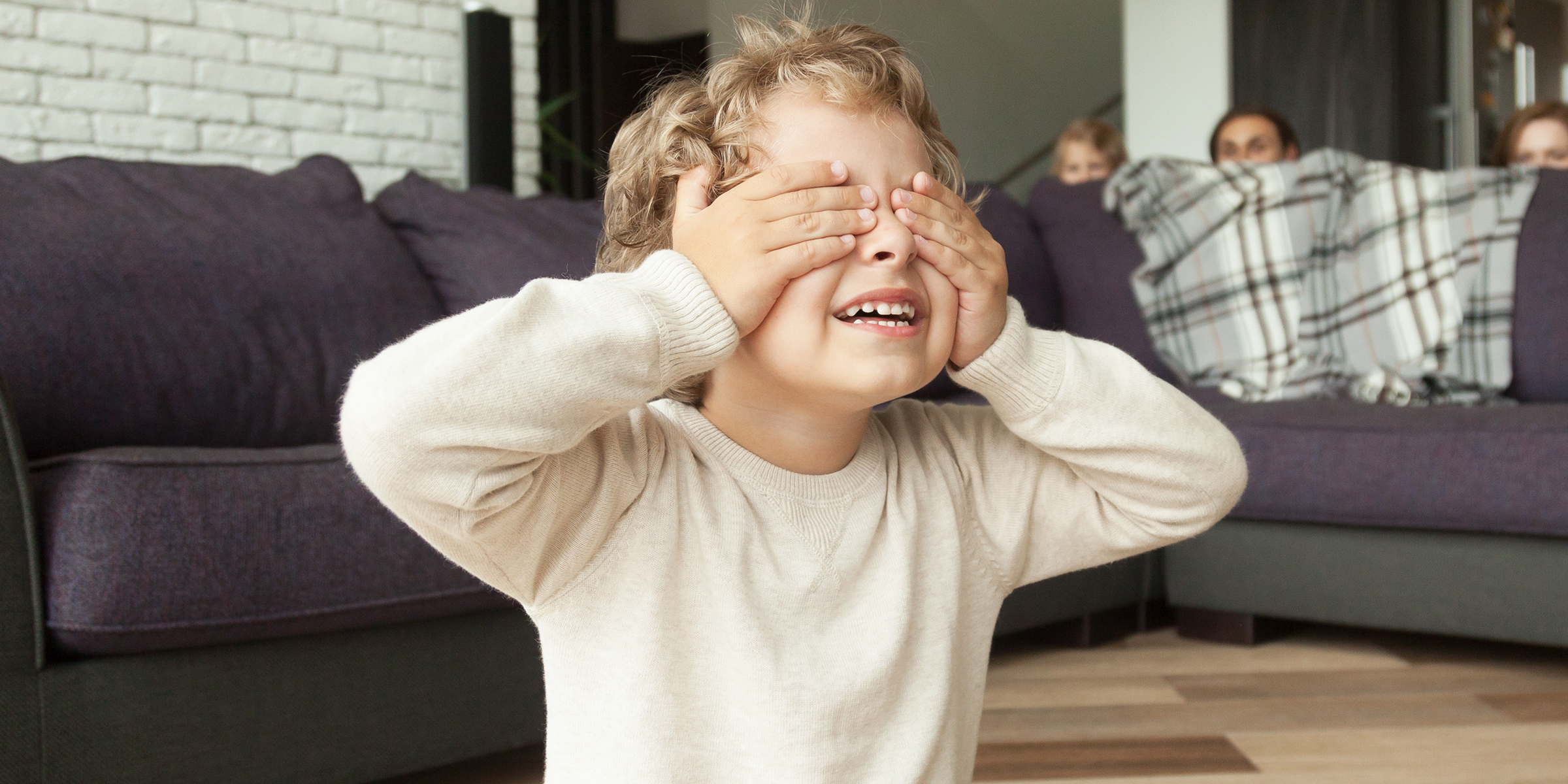 A child covering their eyes | Source: Freepik