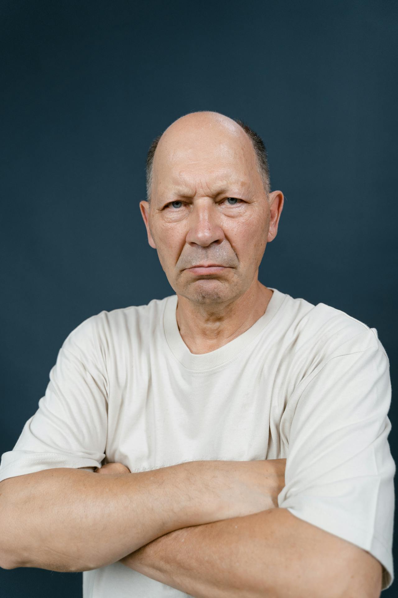 An angry senior man | Source: Pexels