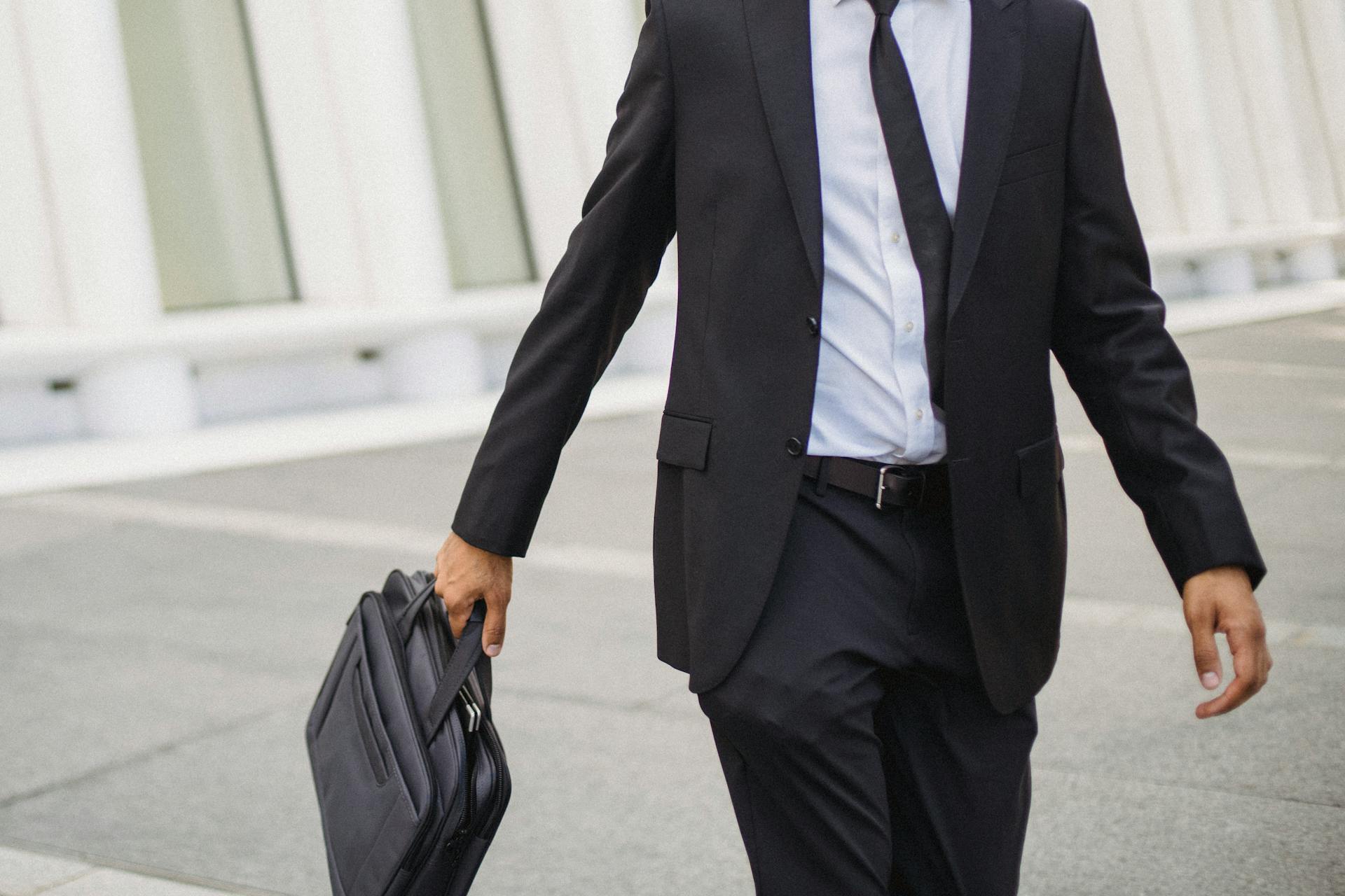 A man leaving for work | Source: Pexels