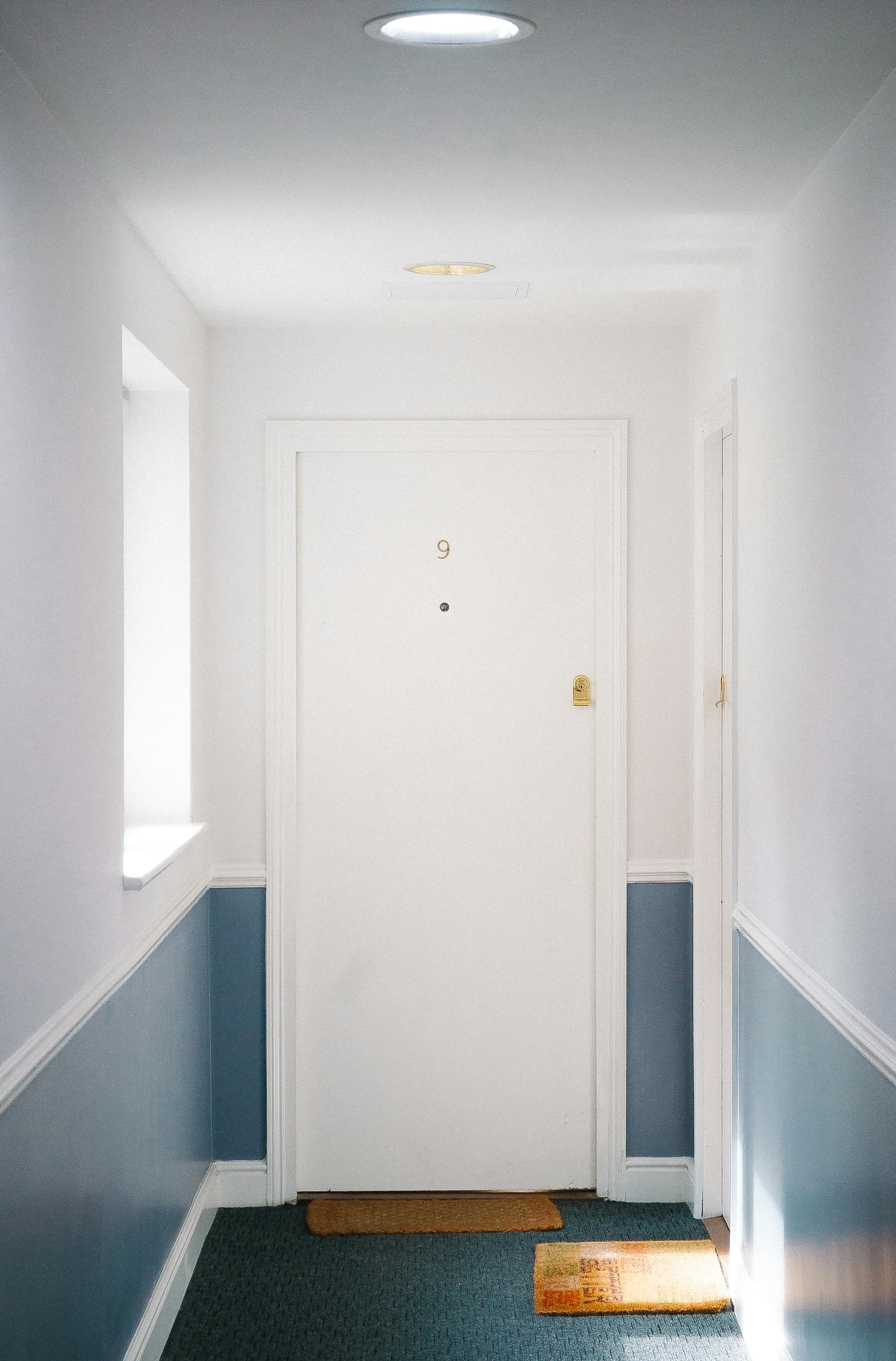 Une porte d'appartement | Source : Pexels