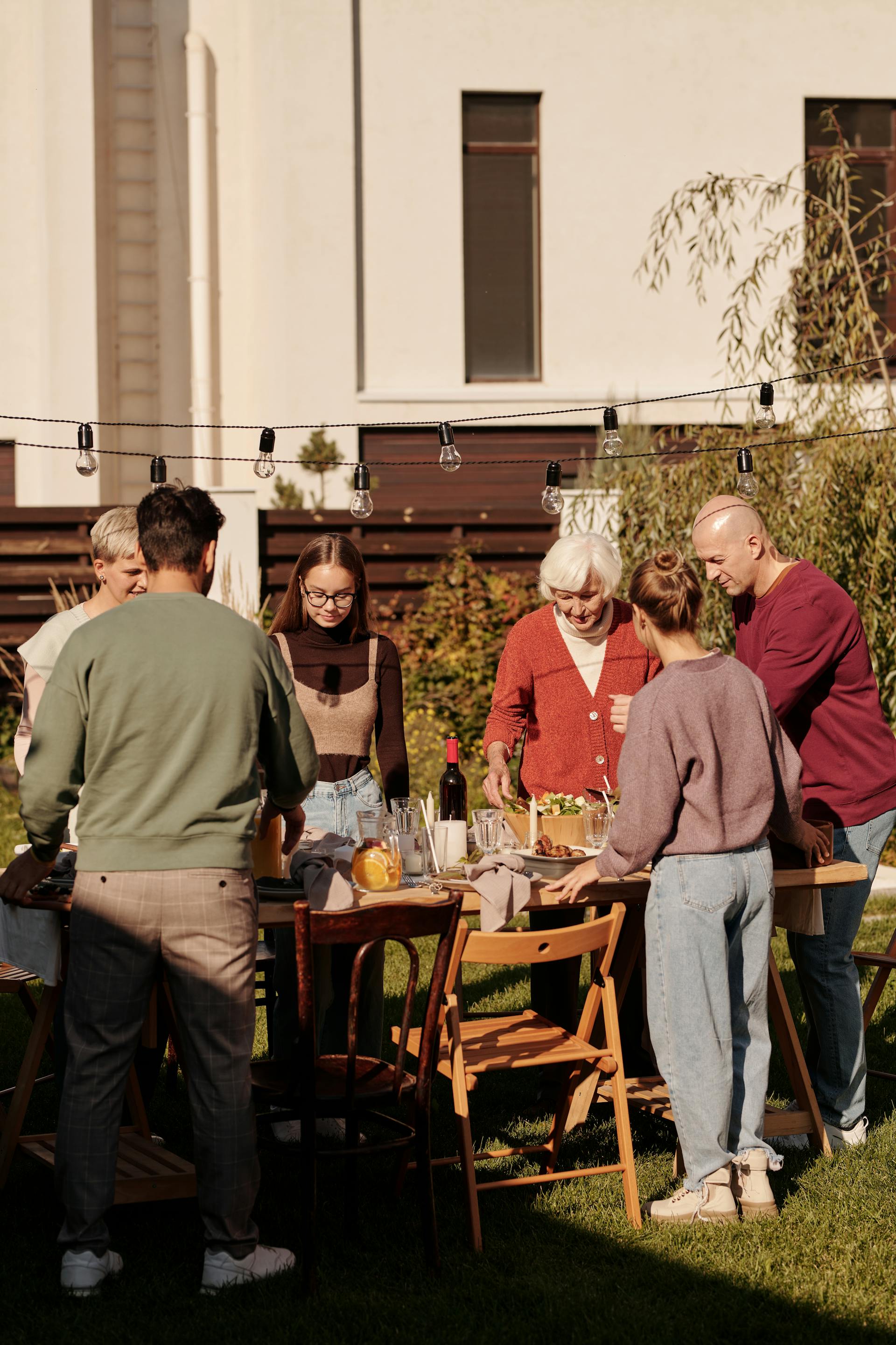 People attending a barbecue | Source: Pexels