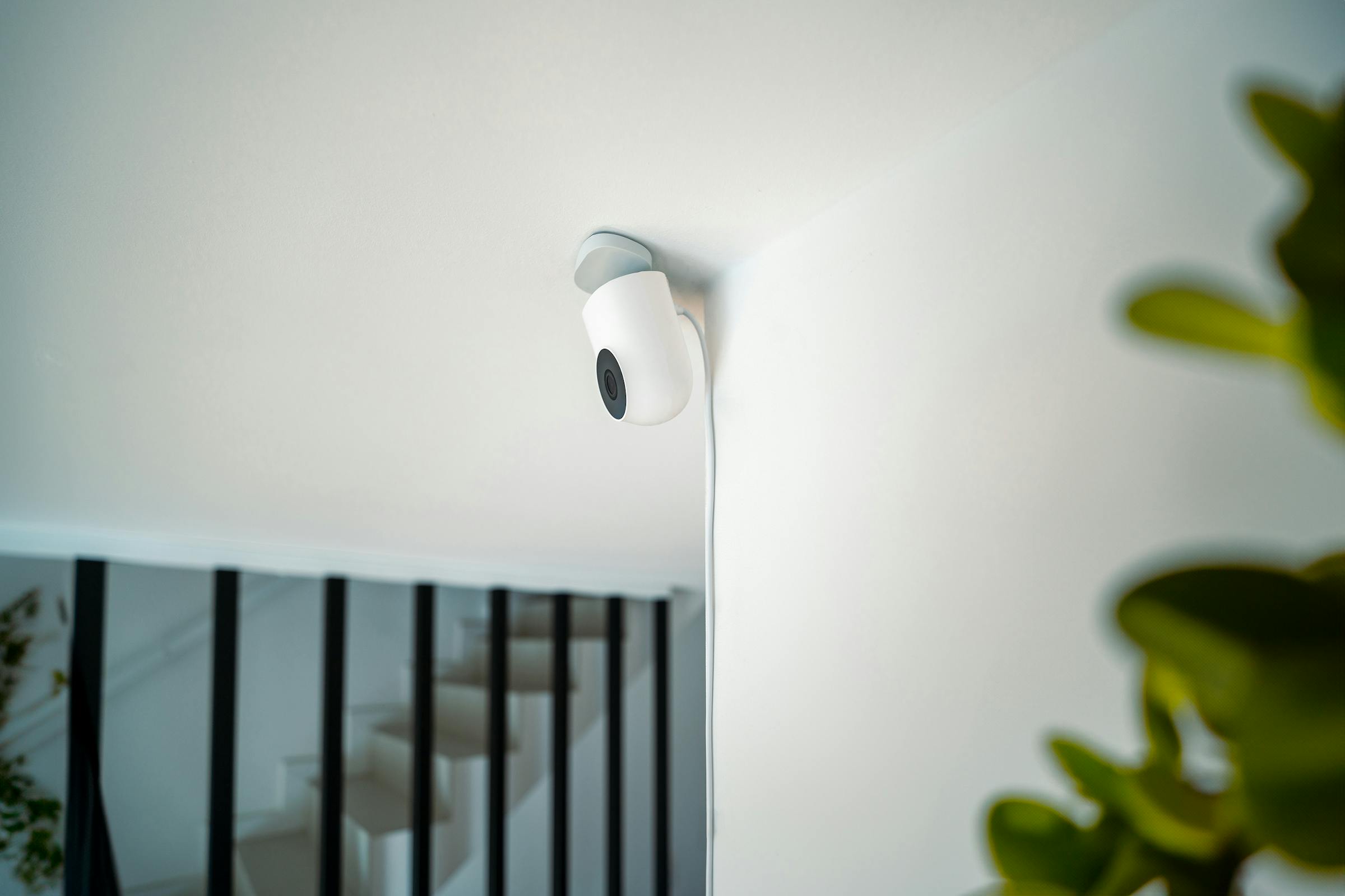 A home surveillance camera | Source: Pexels