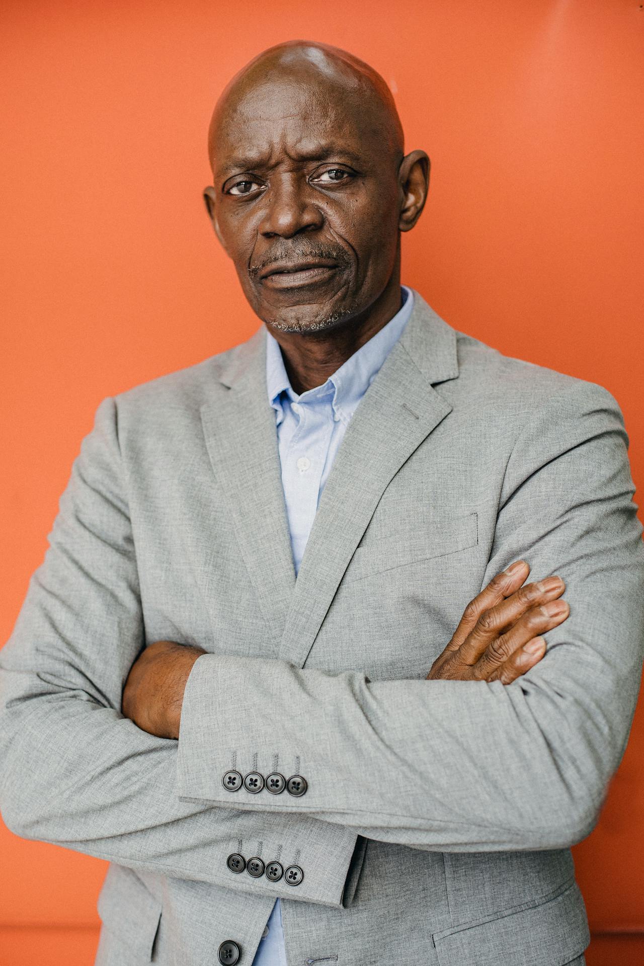 A man with a serious expression | Source: Pexels