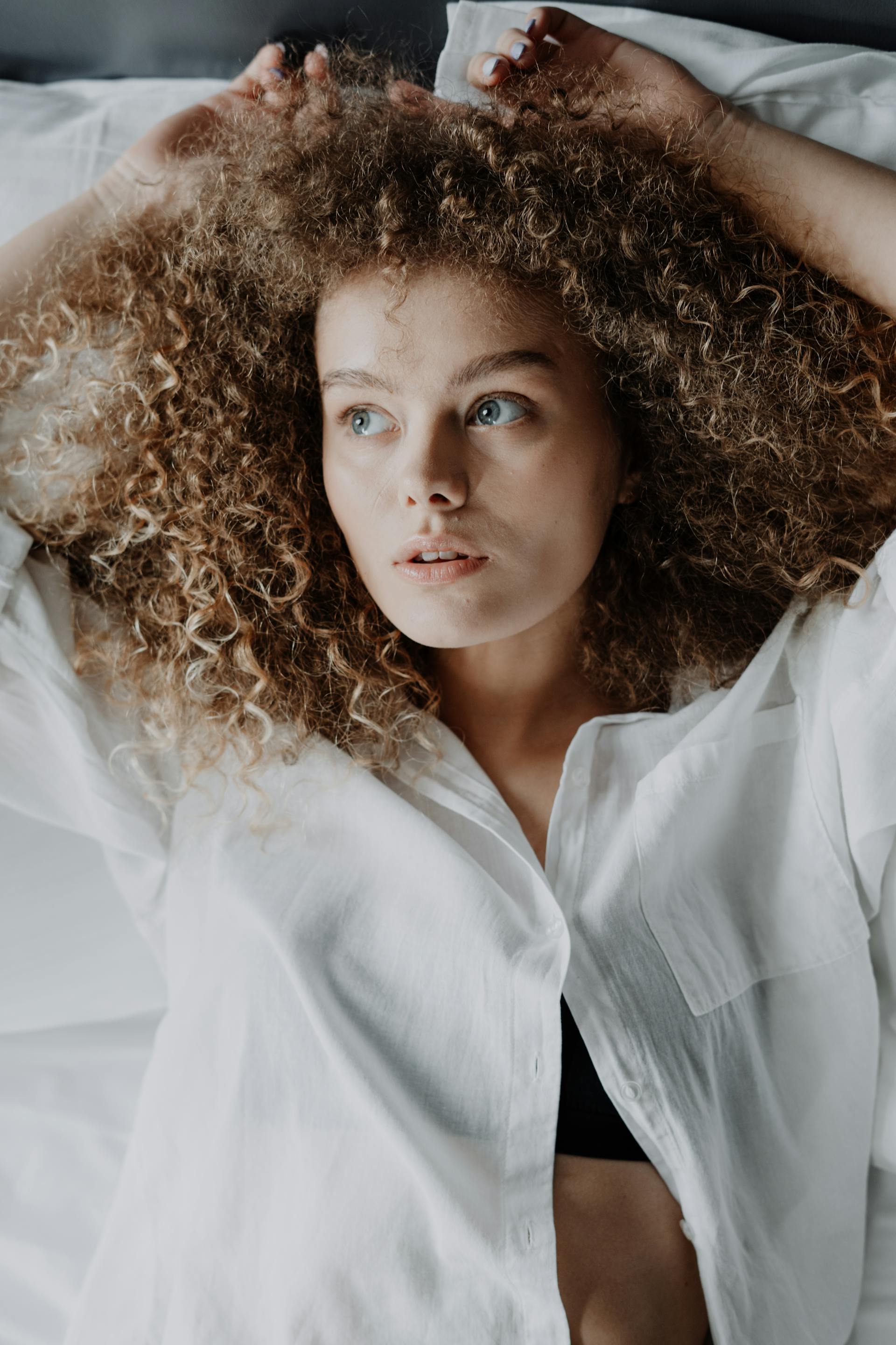 A thoughtful woman | Source: Pexels