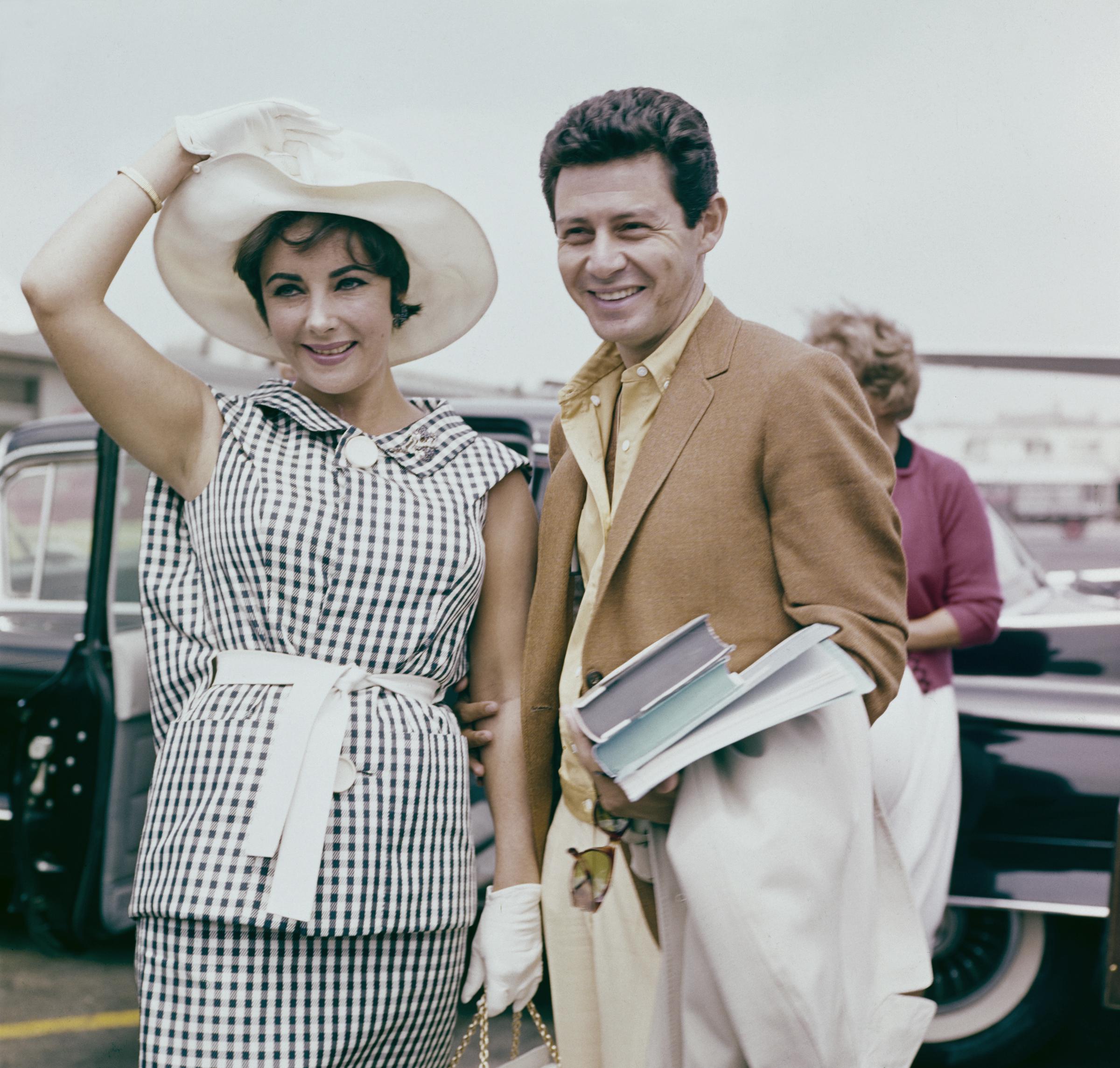 Elizabeth Taylor and Eddie Fisher, circa 1960. | Source: Getty Images