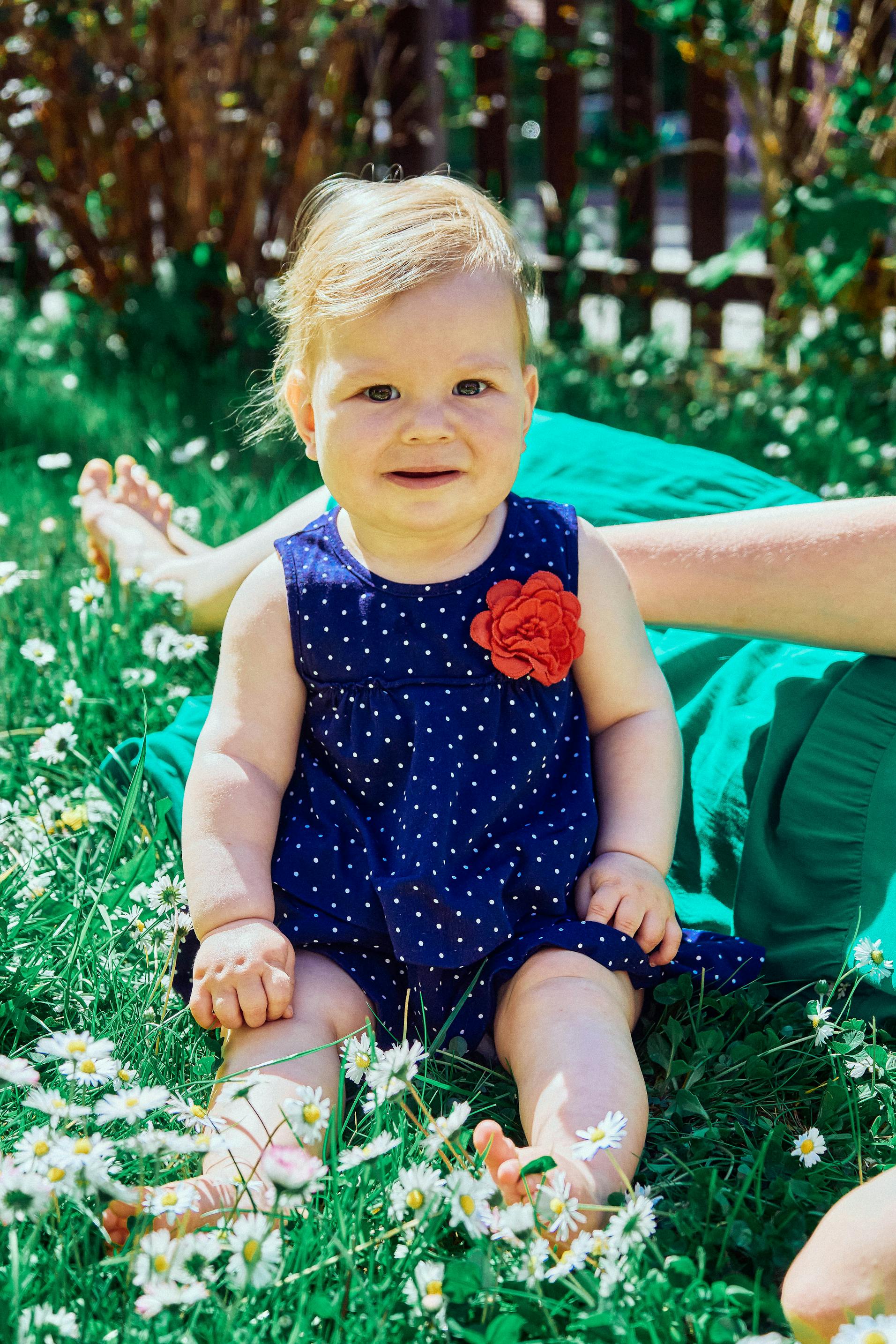 A smiling little girl | Source: Pexels