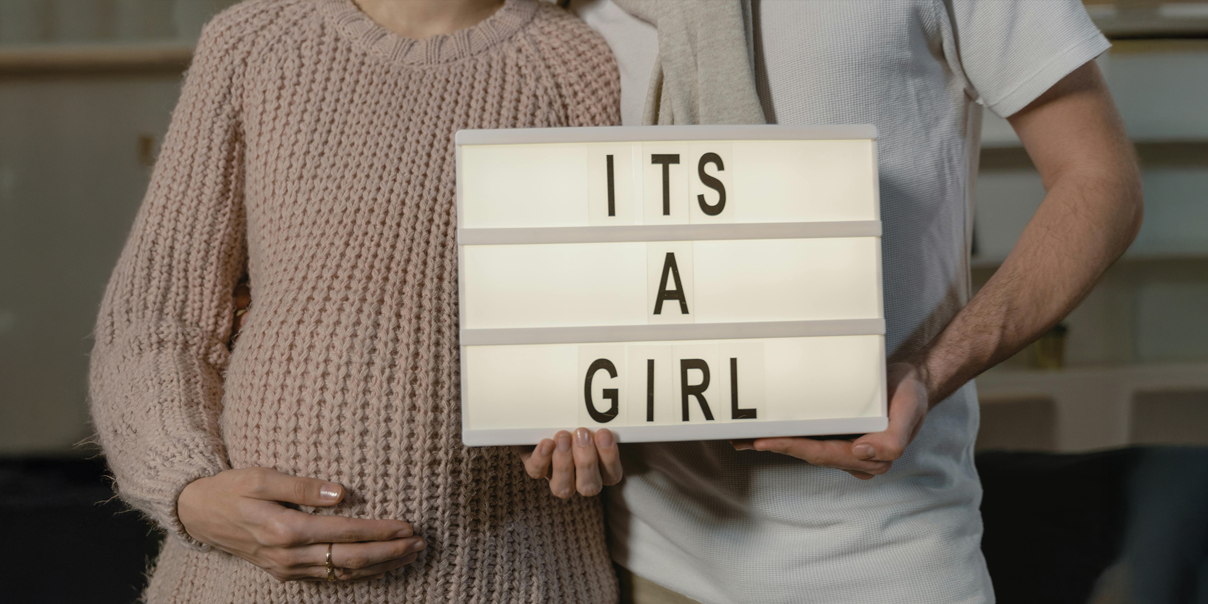 Parents waiting for a baby girl | Source: Pexels