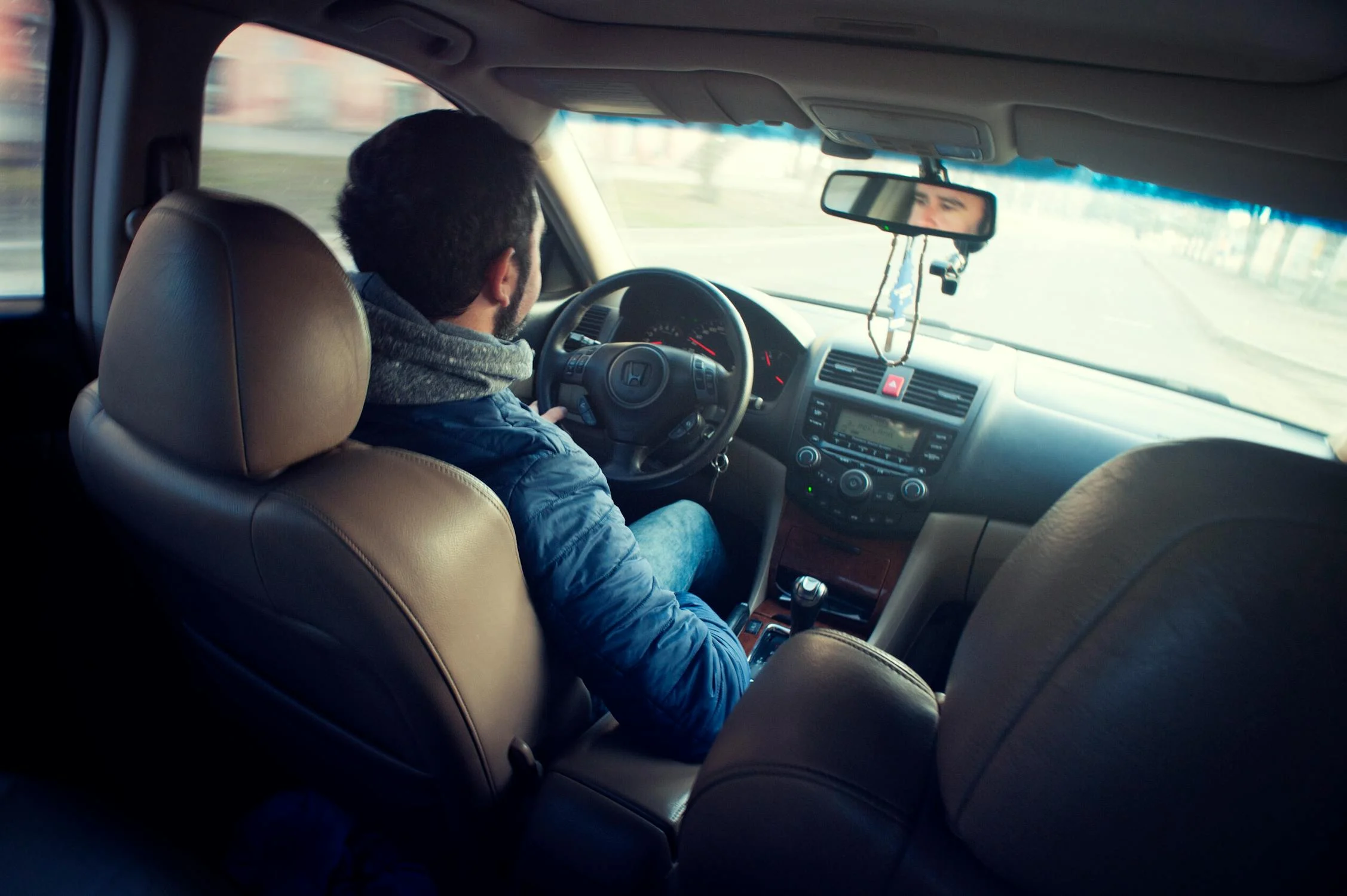 A man driving | Source: Pexels