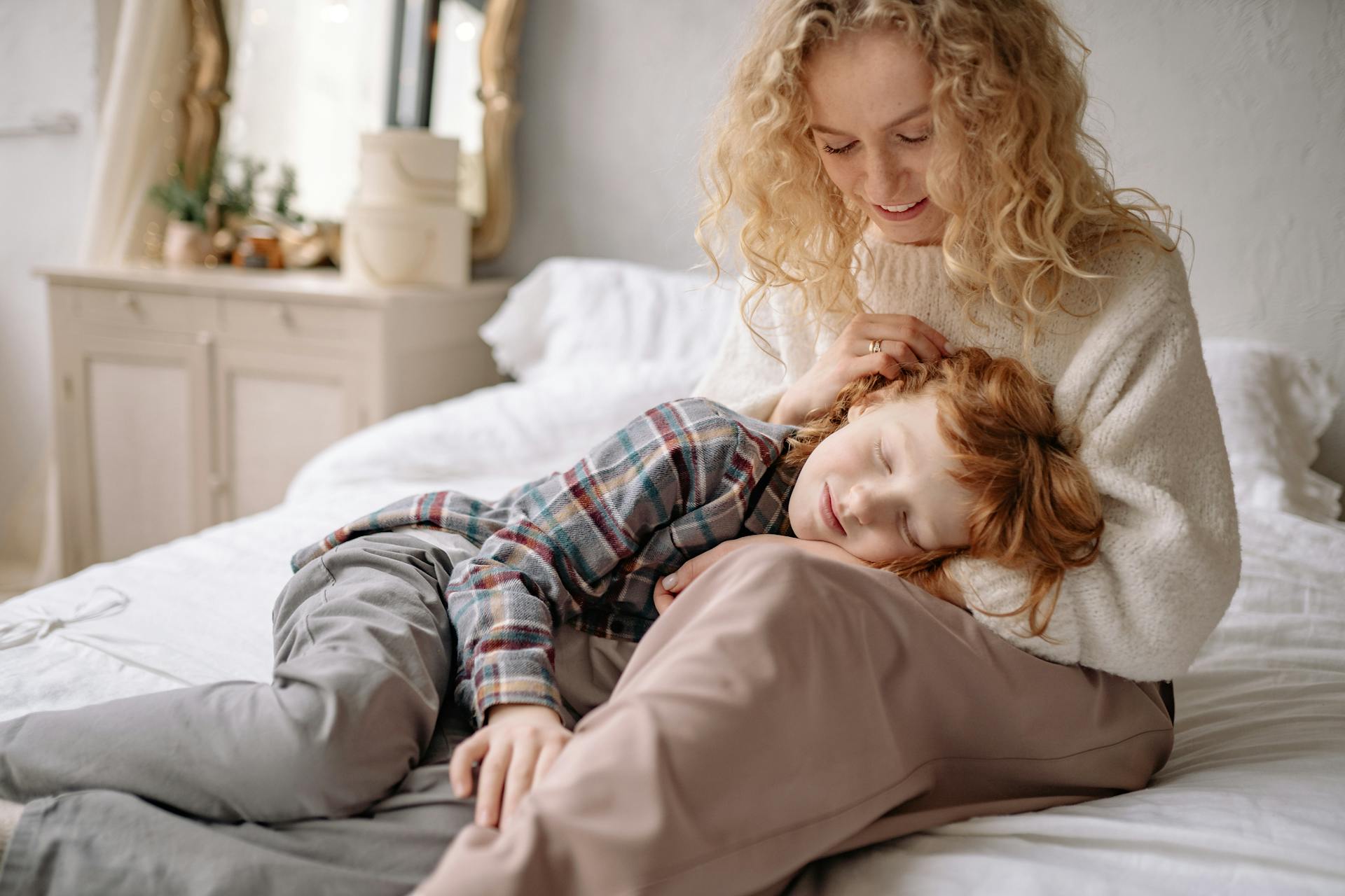 A mother and son bonding | Source: Pexels