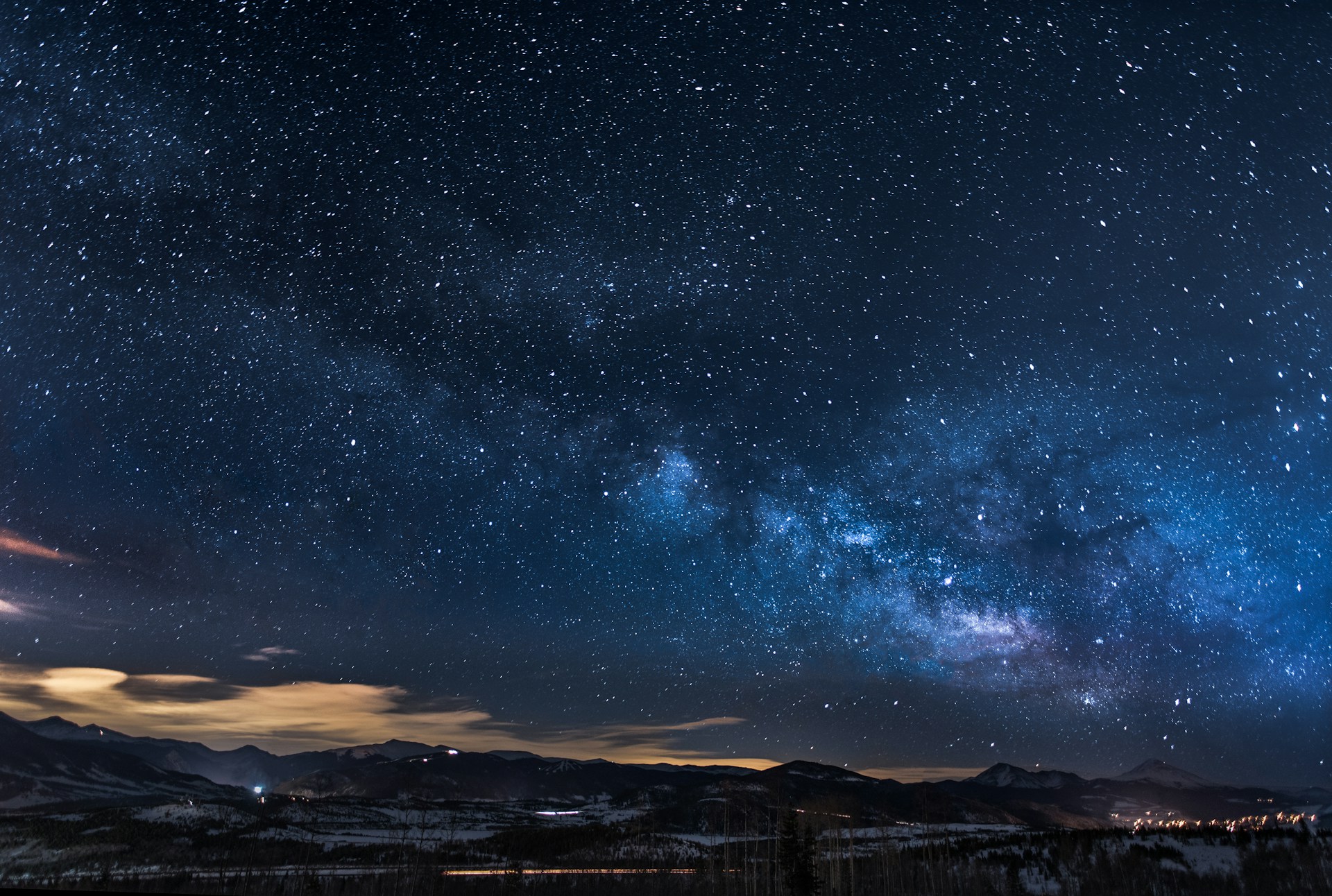 A starry night sky | Source: Unsplash