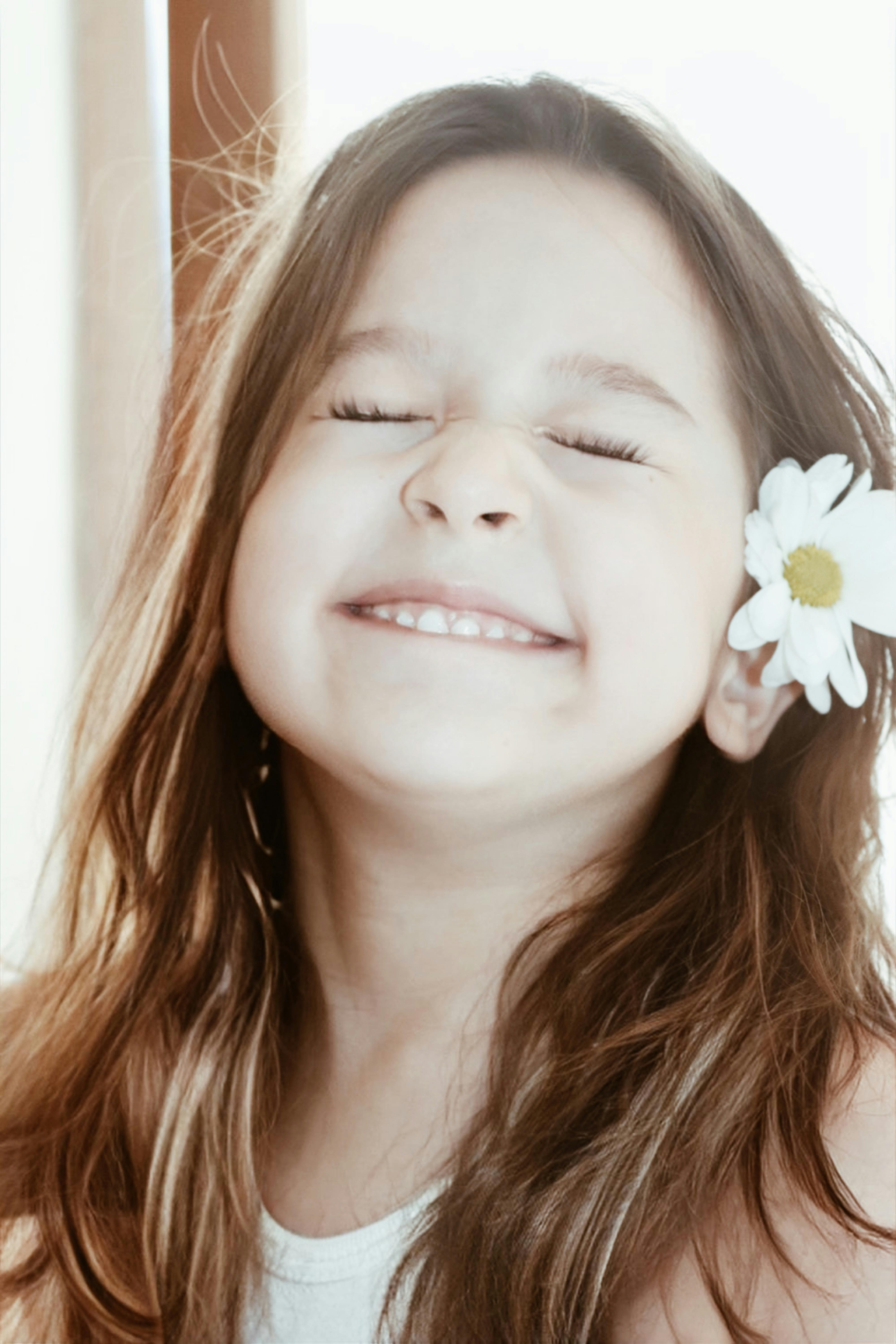 An excited girl | Source: Pexels