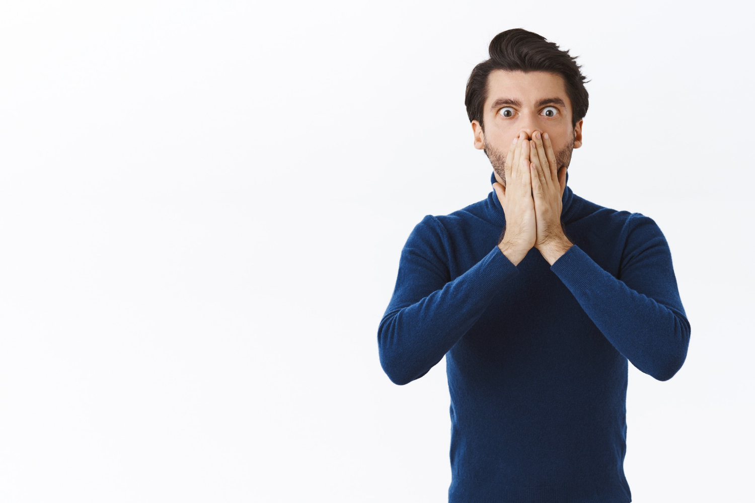 A startled man | Source: Freepik