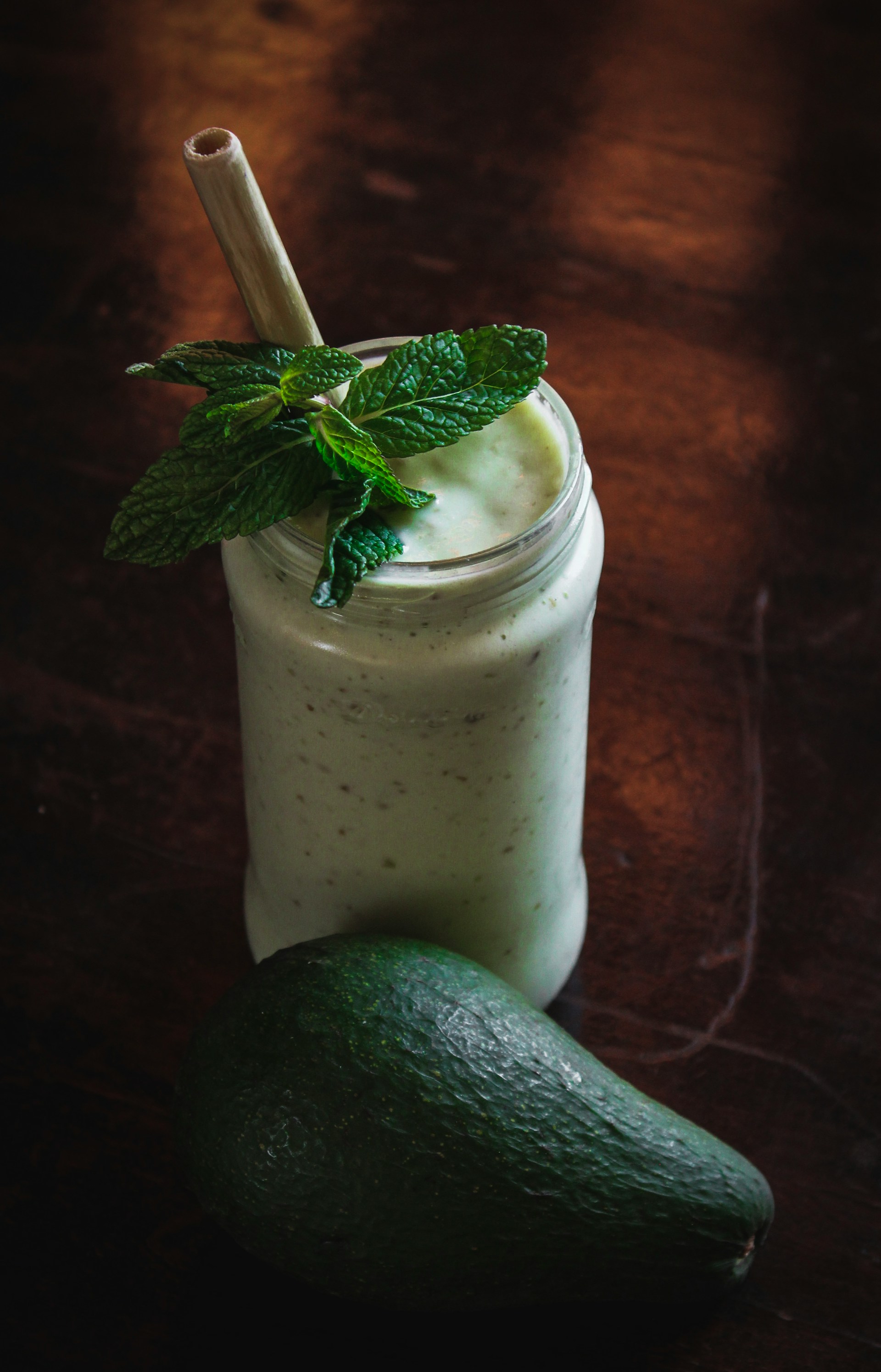 A smoothie on a table | Source: Unsplash
